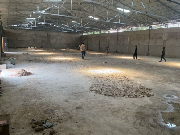 Entrepôt nouvellement construit à louer à Limete industrielle 18 Entrepôt