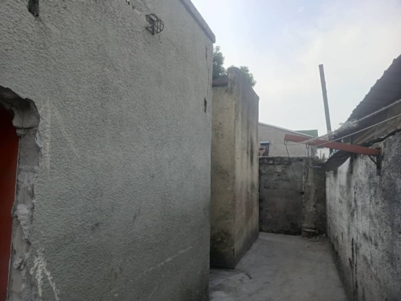 Vente parcelle à N'djili Q1 non loin du boulevard Lumumba 38 scaled 1003928024