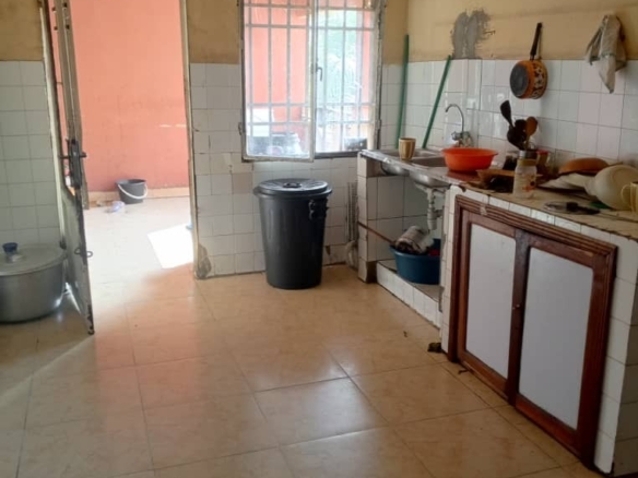 Appartement à louer à Ngaliema Binza UPN 32 scaled IMG 20250417 WA0160 1