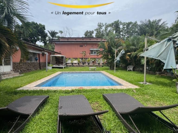 PARCELLE À VENDRE BINZA MACAMPAGNE 30 PARCELLE À VENDRE