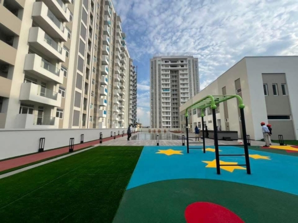 SUPERBES APPARTEMENTS MISENT EN VENTE À NGALIEMA GB 6 APPARTEMENTS