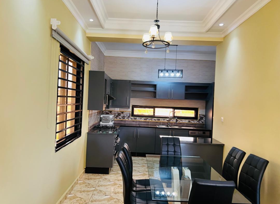 4 Appartement identique à louer à Lubumbashi
