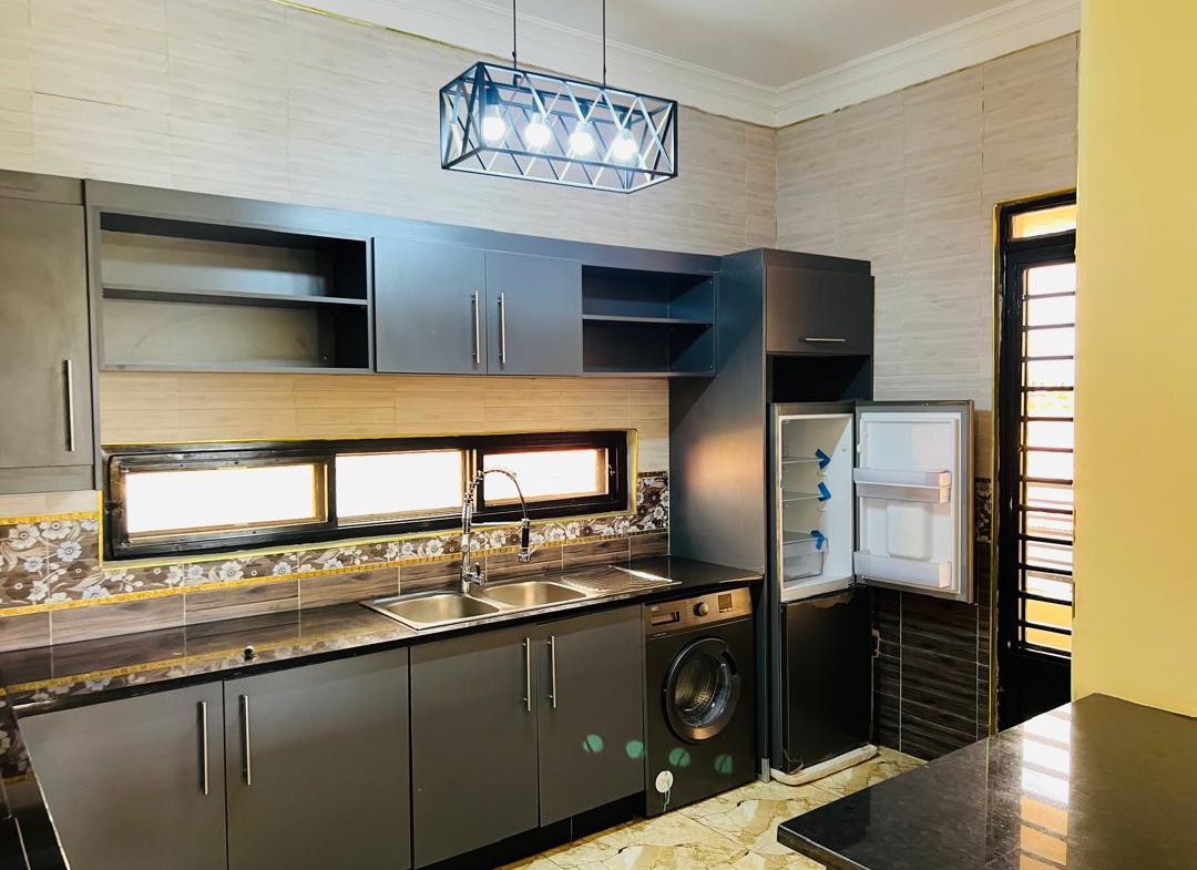 4 Appartement identique à louer à Lubumbashi