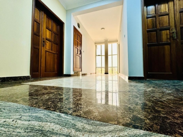 Appartement de 2 chambres mise en location sur 24 nov 32 Appartement