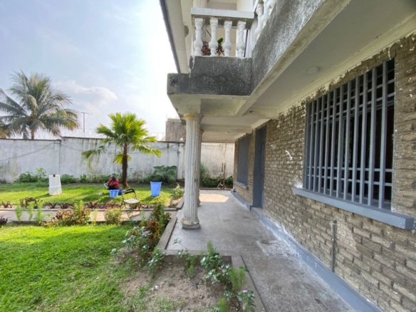 Appartement mise en location à Ngaliema binza UPN 12 Appartement