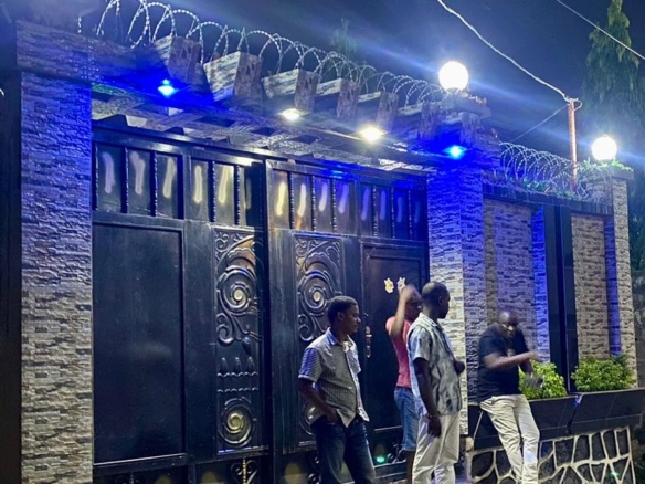 Parcelle chic à vendre à Kinshasa Mont-ngafula, Mbudi 20 Parcelle