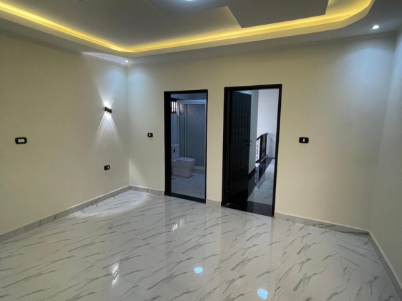 MAISON À VENDRE DANS LE QUARTIER GOLF MÉTÉO1 30 MAISON À VENDRE