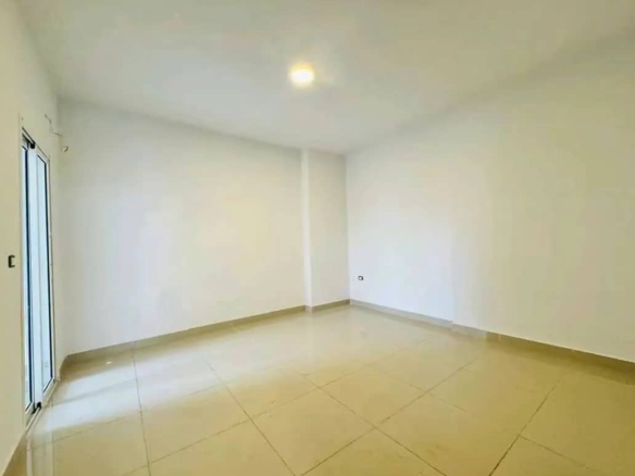 Magnifique appartement de 3 chambres mise en location à Gombe 6 scaled 1001150335
