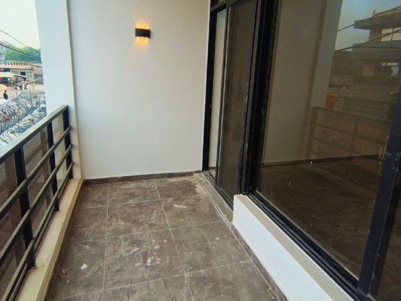 MAGNIFIQUES APPARTEMENTS MISENT EN LOCATION À KINTAMBO 14 APPARTEMENTS