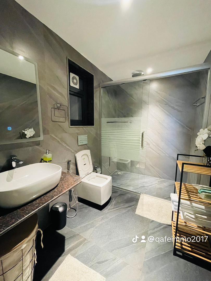 MAGNIFIQUES APPARTEMENTS MISENT EN VENTE À GOMBE