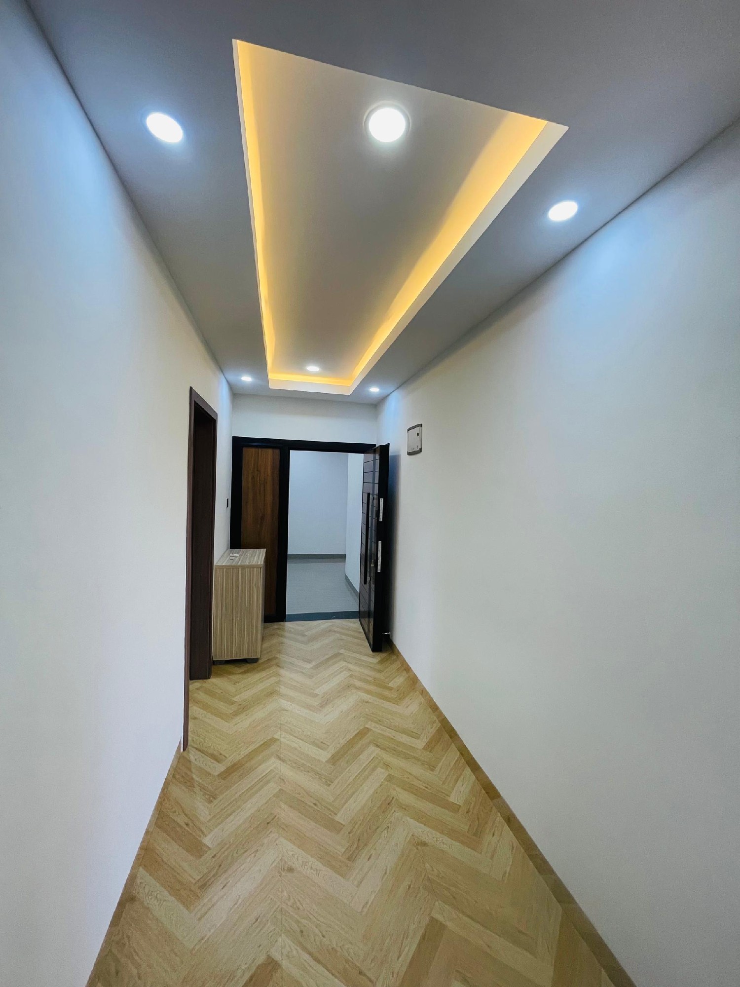 APPARTEMENT MEUBLÉ