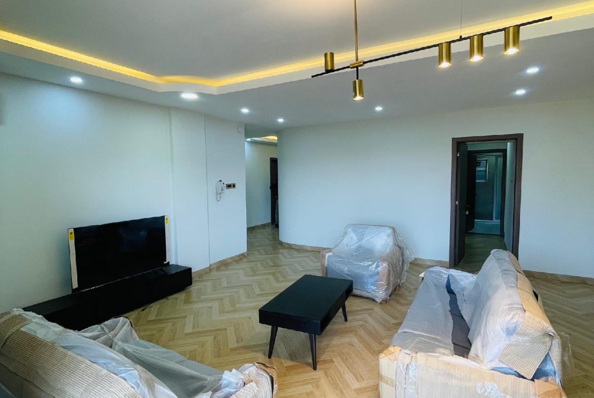 APPARTEMENT MEUBLÉ