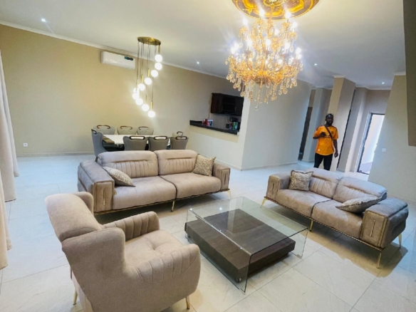 APPARTEMENT MEUBLÉ À LOUÉ QUARTIER GOLF LIDO 6 APPARTEMENT