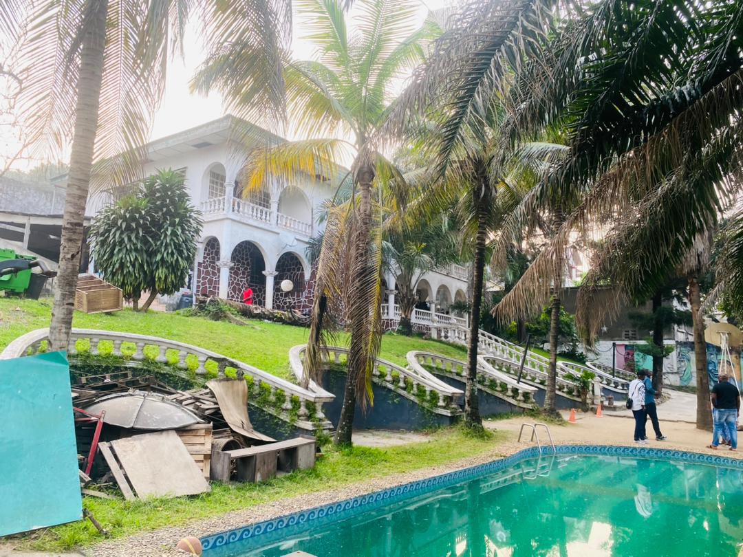 VILLA
