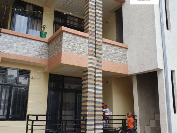 MAGNIFIQUE PARCELLE AYANT CET IMMEUBLE MISE EN VENTE 14 scaled 1000387116