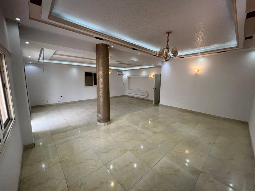 VILLA À LOUER