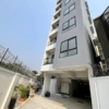 magnifique Immeuble de 6 niveau mise en location a Gombe 22 scaled 1001306198