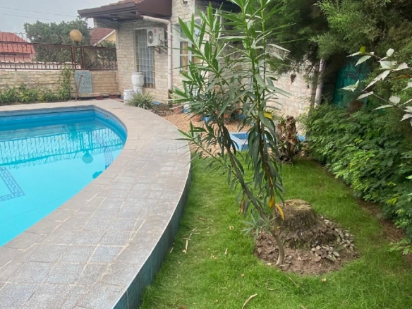 Location d'un Magnifique Appartement à GOMBE 24 Appartement