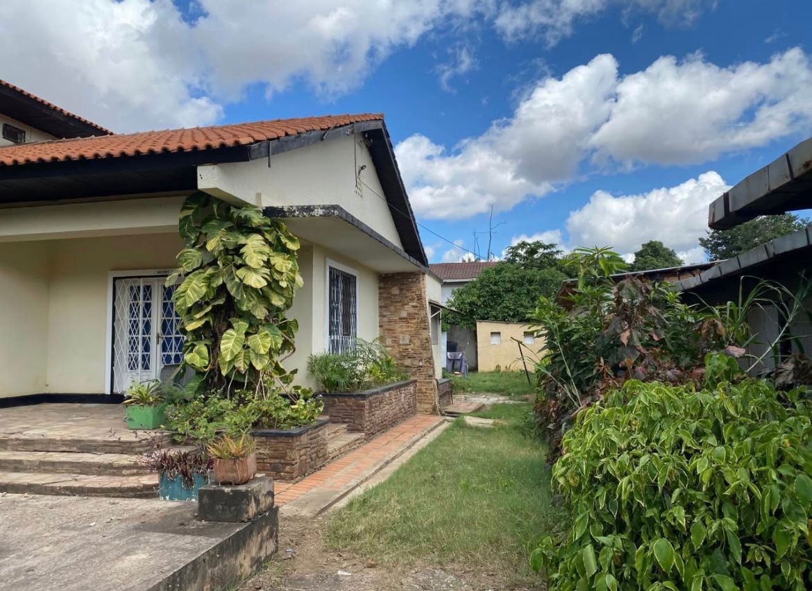 PARCELLE À VENDRE