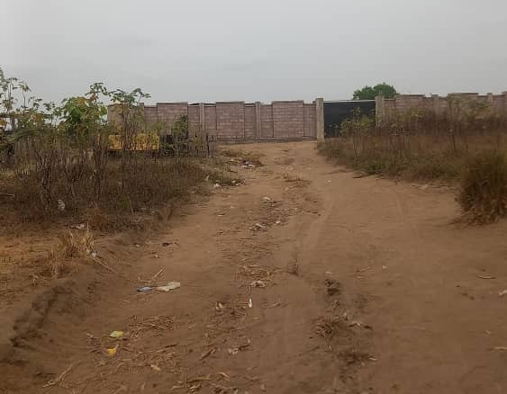 Parcelle en vente à N'djili brasserie 4 Parcelle