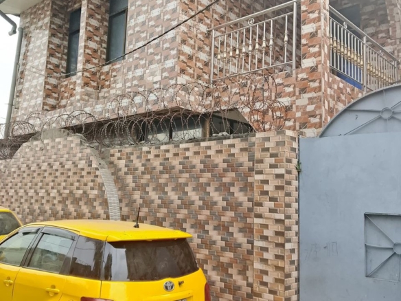 Belle Résidence Locative (Revenu 600$/mois) à Vendre - Matete 6 scaled 1005248384