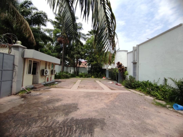 vente d'une villa commune de la gombe zone a 30 scaled 1000100149