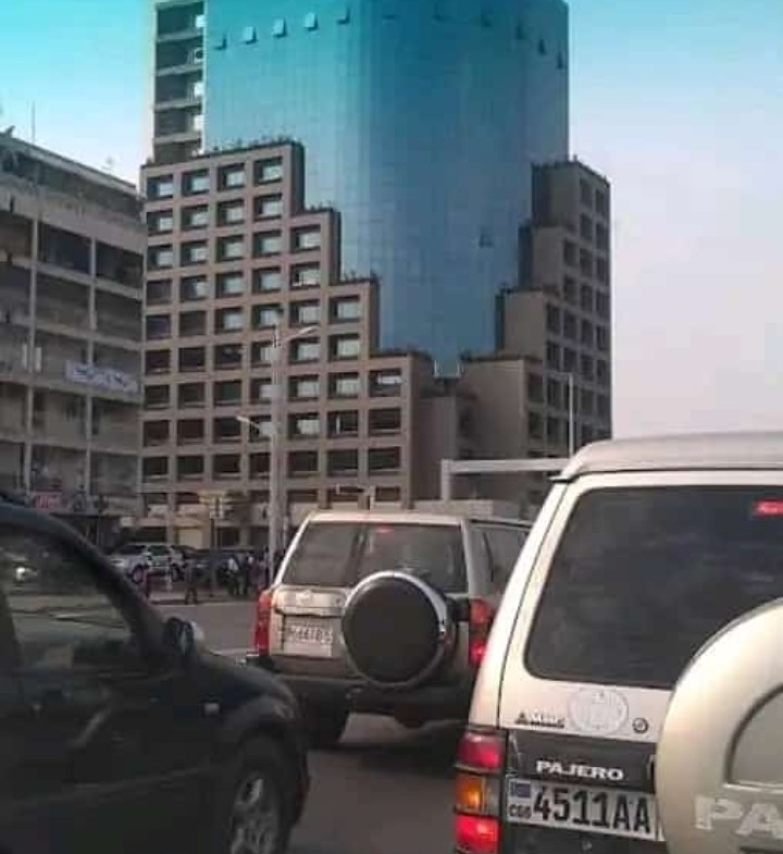 scaled_1000113412