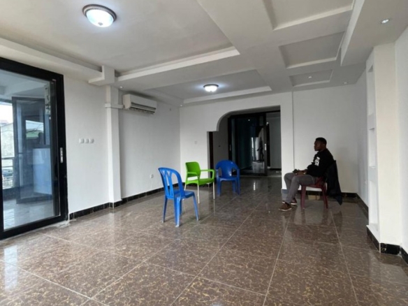 RN IMMO met à votre disposition deux appartements à GB 30 appartements