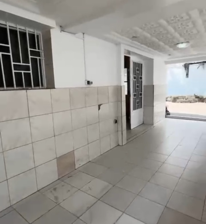 scaled_1000517178 villa