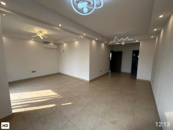 Appartement vide mise en location dans la commune de LINGWALA, quartier beau vent 48 scaled 1000523487