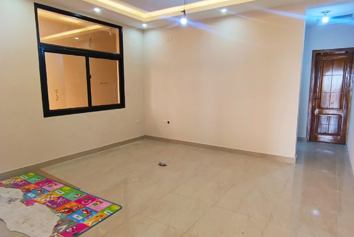 scaled_1000534678 Appartement