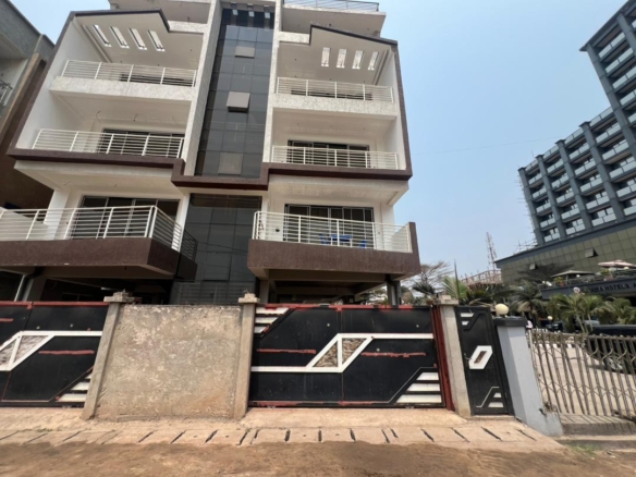5 appartements nouvellement construit mise en location a ngaliema chanic 22 appartements