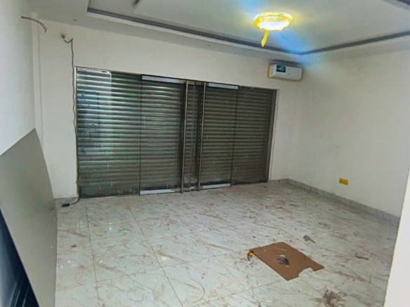 local commercial mise en location a kitambo hôpital 3 local commercial mise en location