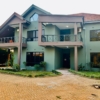 MAISON À LOUÉ DANS LA VILLE DE LUBUMBASHI QUARTIER GOLF MÉTÉO2 23 scaled 1005065633
