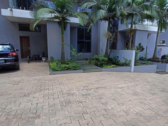 MAISON À VENDRE DANS LA VILLE DE LUBUMBASHI QUARTIER ALILAC 48 scaled 1005066278