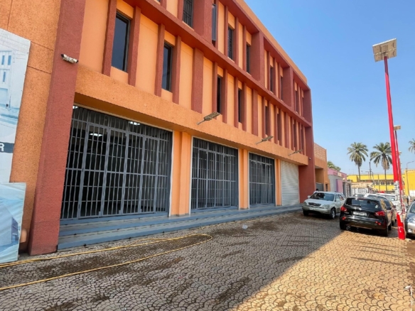 Bureau en location au centre ville de Lubumbashi/ Avenue kapenda, 5 scaled 1005066550