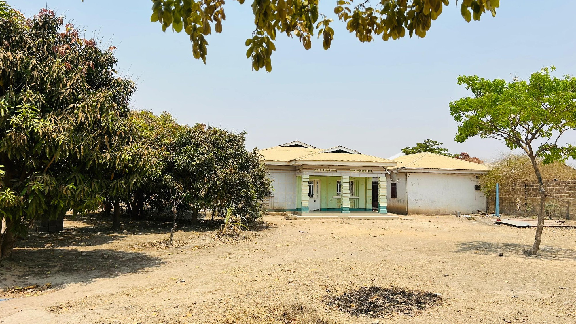 PARCELLE À VENDRE