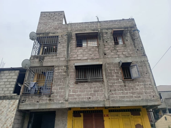 Immeuble locatif à vendre à Barumbu – Réf. Saïo Nyanza 12 scaled 1005264939