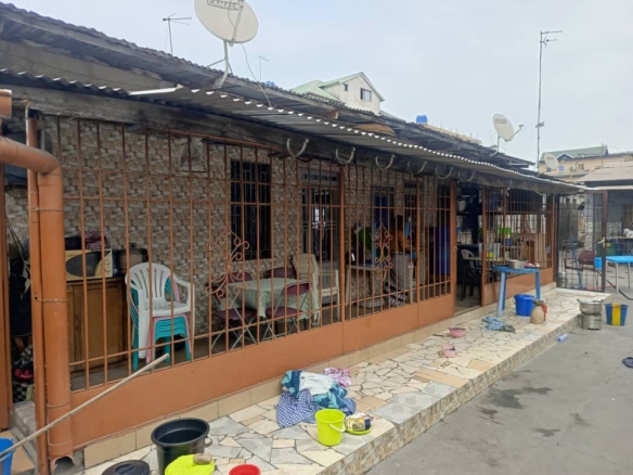 Parcelle avec plusieurs maisons à vendre - Commune de Barumbu 8 scaled 1005265495