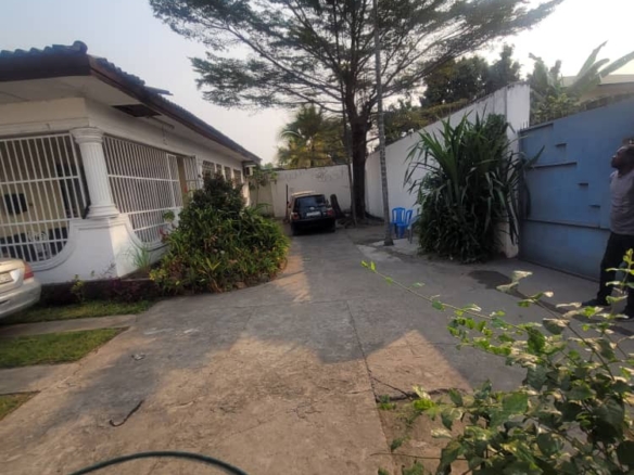 Parcelle en Vente – Commune de Kintambo (Quartier Jamaïque) 16 scaled 1005271877