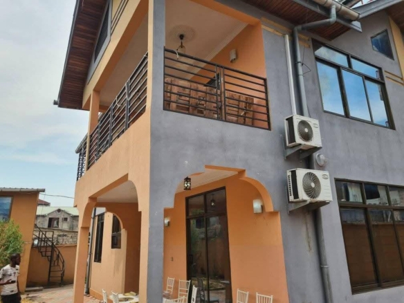 Villa Duplex d'un niveau en vente - Kintambo, Réf. Hôpital de kintambo 48 scaled 1005288402