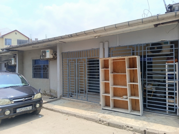 Parcelle (162 m²) à Vendre – Limete 1 ère Rue Funa 26 Parcelle