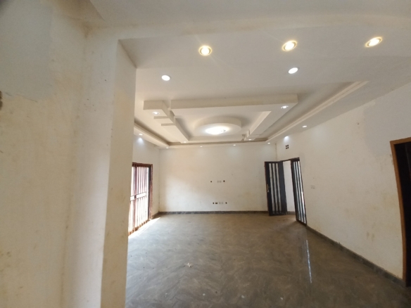 Duplex à louer R 1 Sur Météo 1 Ville de Lubumbashi 15 scaled 20250909 110735