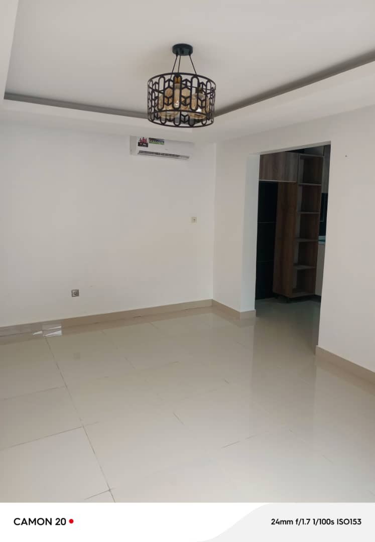 scaled_1000578999 Appartement