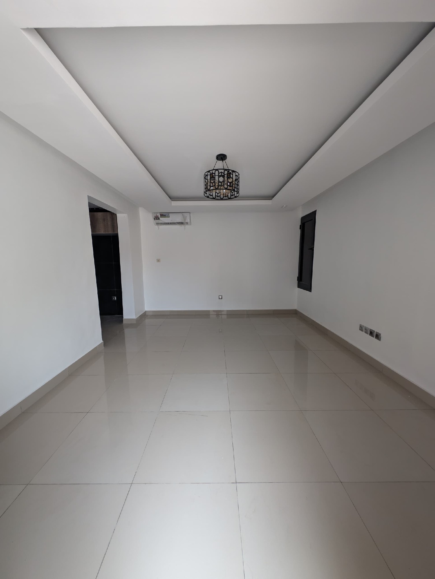 scaled_1000579008 Appartement
