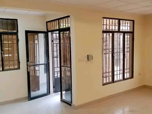 APPARTEMENT À LOUER LINGWALA 3 scaled 1001412681