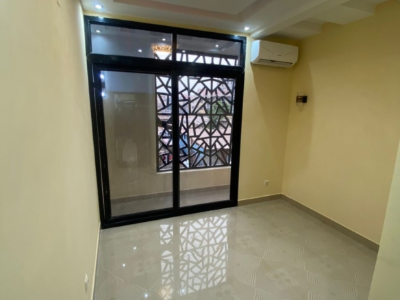 appartement mise en location a mont des arts 8 scaled 1001574759