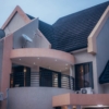 MAGNIFIQUE VILLA MODERNE EN LOCATION À NGALIEMA/ MACAMPAGNE 23 scaled 1001690998