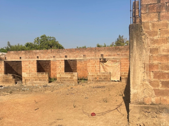 PARCELLE À VENDRE DANS LA VILLE DE LUBUMBASHI QUARTIER GOLF PLATEAU1 5 PARCELLE