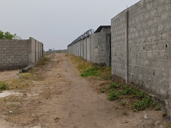 Deux terrains cadastrés à vendre – Quartier Kimpoko, N’sele 7 terrains